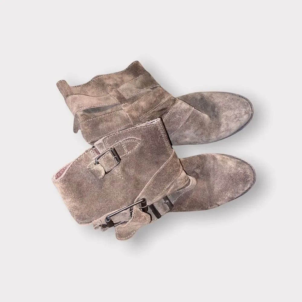 ZiGi Brown Boots Suede  Shoe Size 6.5 M
